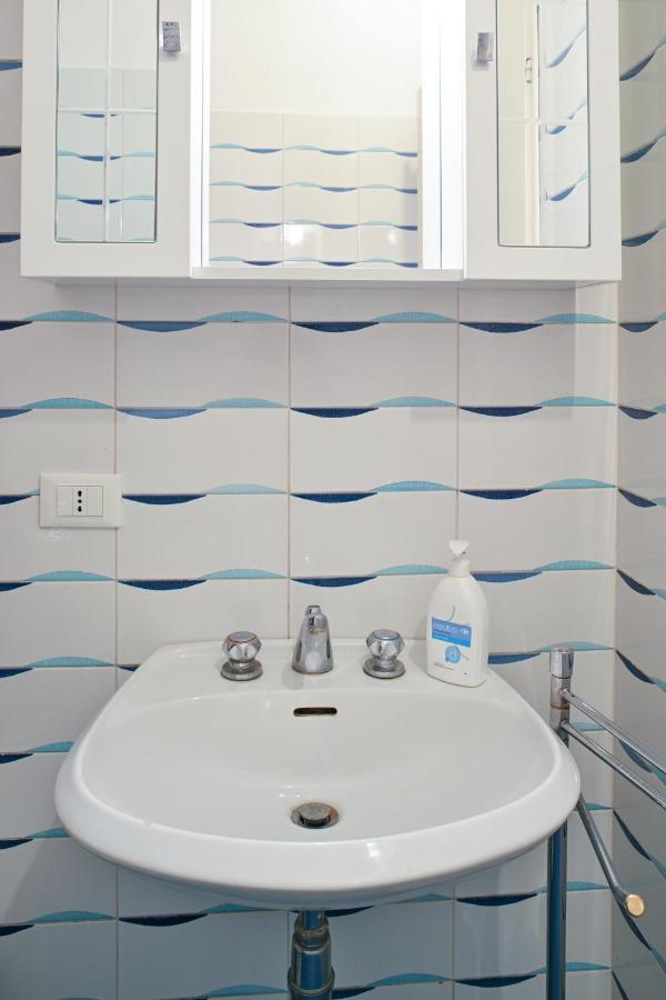 Appartamento Accomodo Mib25 Bivano Navigli Milano Esterno foto
